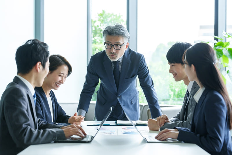 Quy Trình Và Tiêu Chuẩn Thành Viên Ban Quản Trị